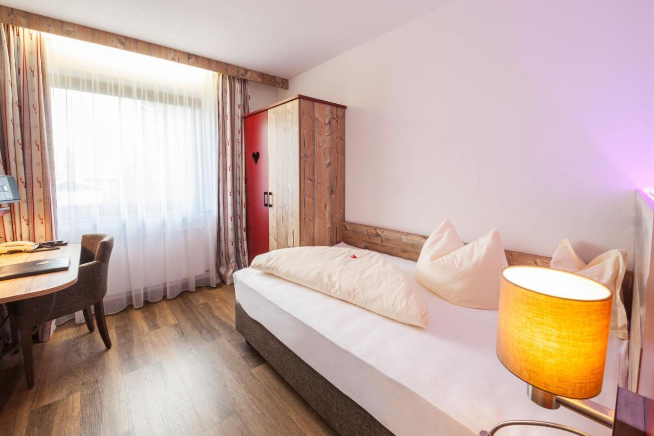 Raffl'S Hotel Leutasch Værelse billede