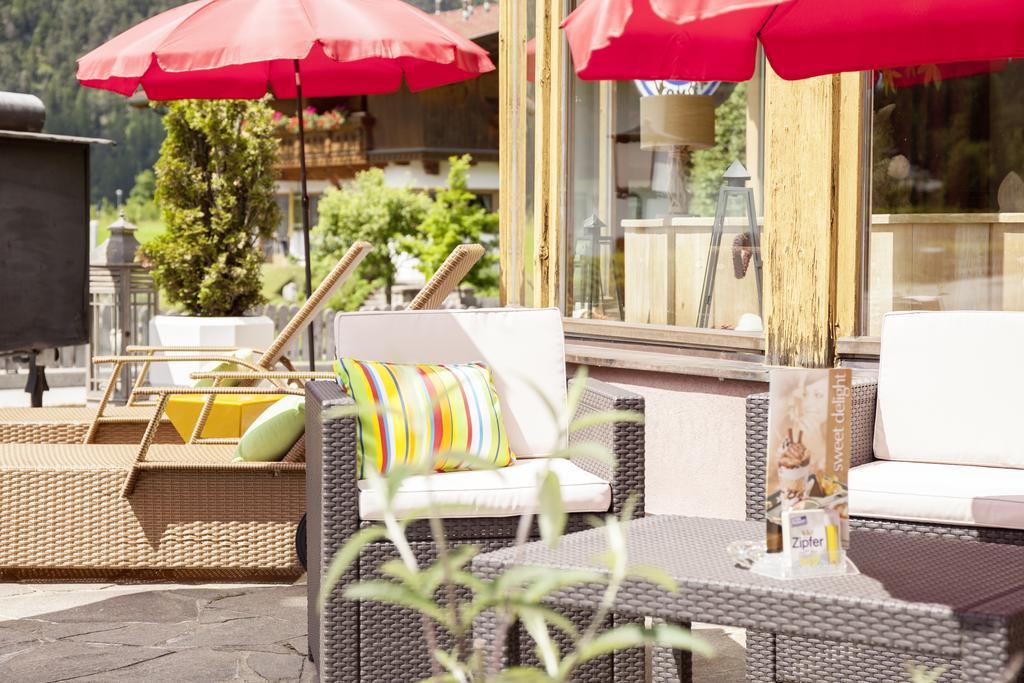Raffl'S Hotel Leutasch Eksteriør billede